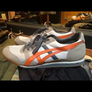 Onitsuka Tiger Shoes by ASICS.